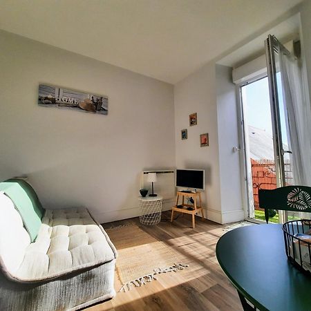 Le Studio D'En O, Au Coeur De La Haute Ville De Pornic. Bagian luar foto